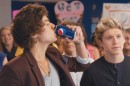 Pepsi Commercial With Harry One Direction São As Estrelas Do Novo Anúncio Da Pepsi (Com Vídeo)