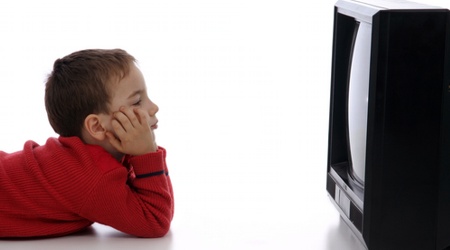 Televisão Crianças Discussão Sobre Publicidade Infantil Vai Hoje À Assembleia Da República