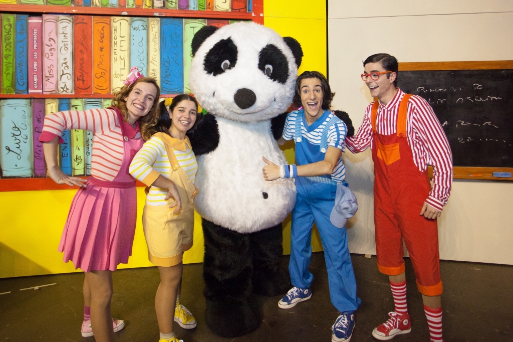 Musical Panda E Os Caricas Musical «Panda E Os Caricas» Regressa Aos Palcos Nacionais