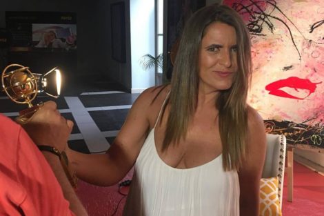 Sofia Fernandes Acompanhe A Contagem Decrescente Dos «Globos De Ouro 2017» Em Sic.pt