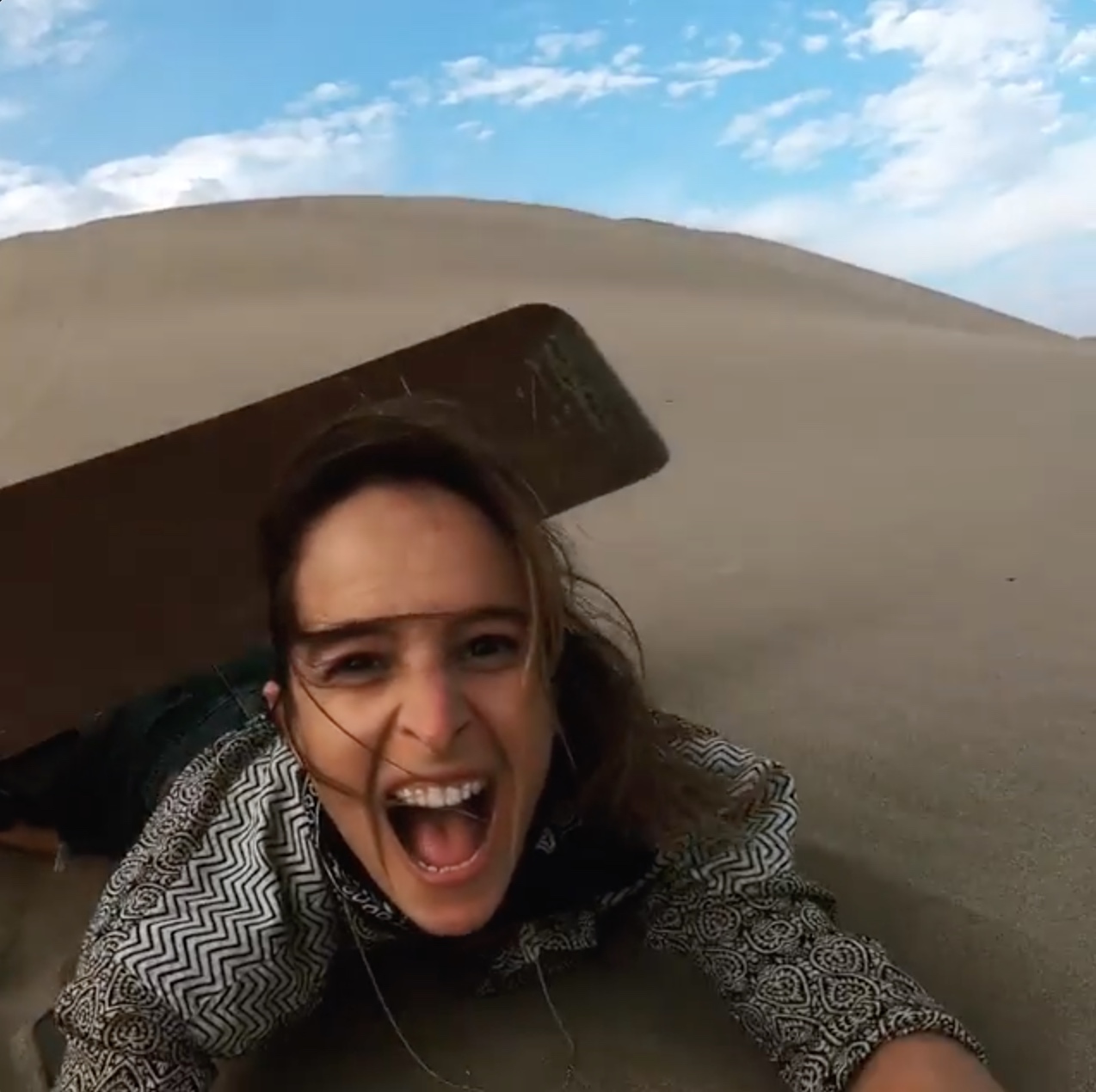 Sara Prata Queda Vídeo: Sara Prata Cai Durante Aventura No Deserto