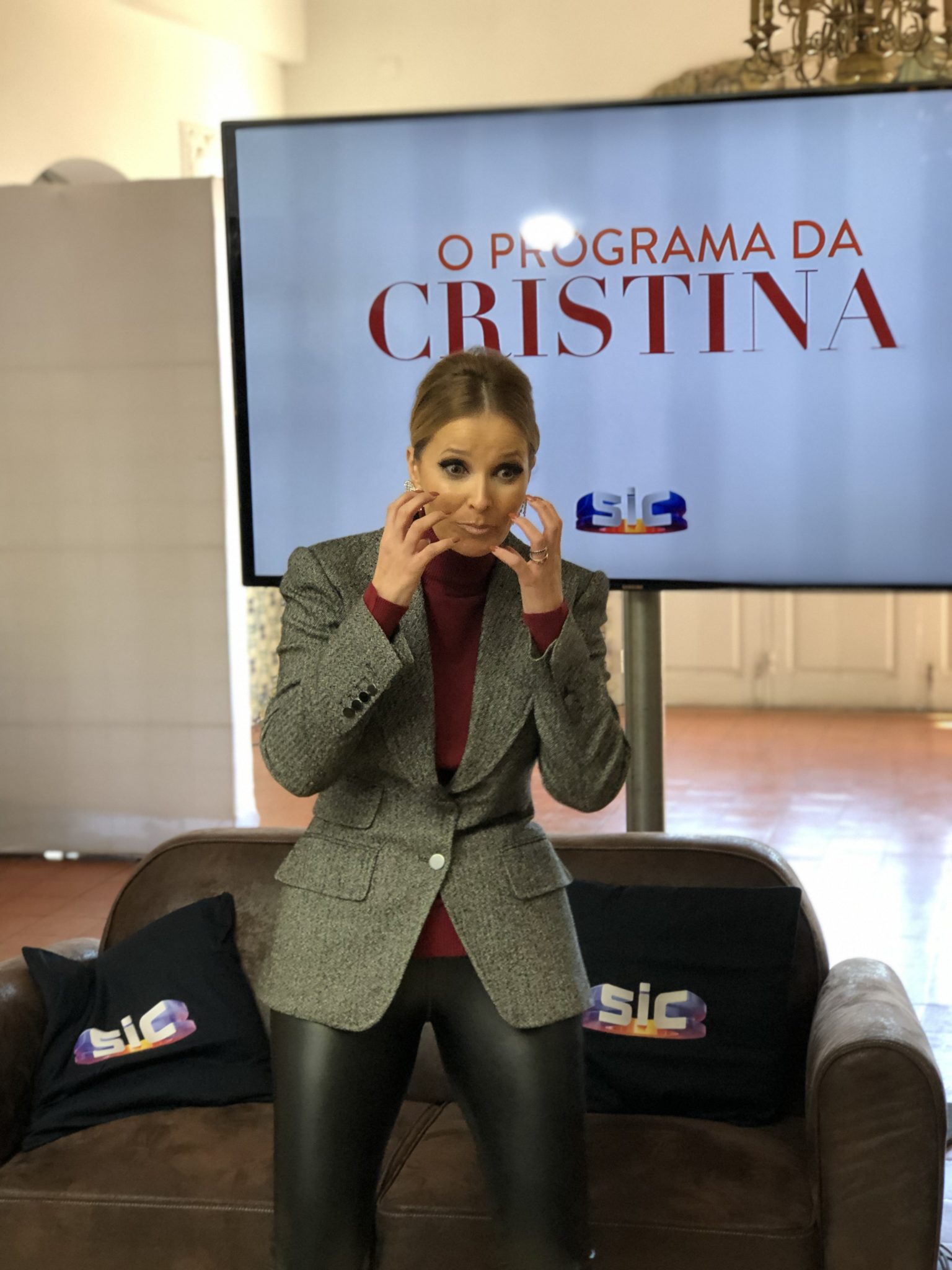 E51F5D87 50A4 4BB1 89C1 E6836C6114B4 Em dia de apresentação, Cristina Ferreira deixa recado à TVI