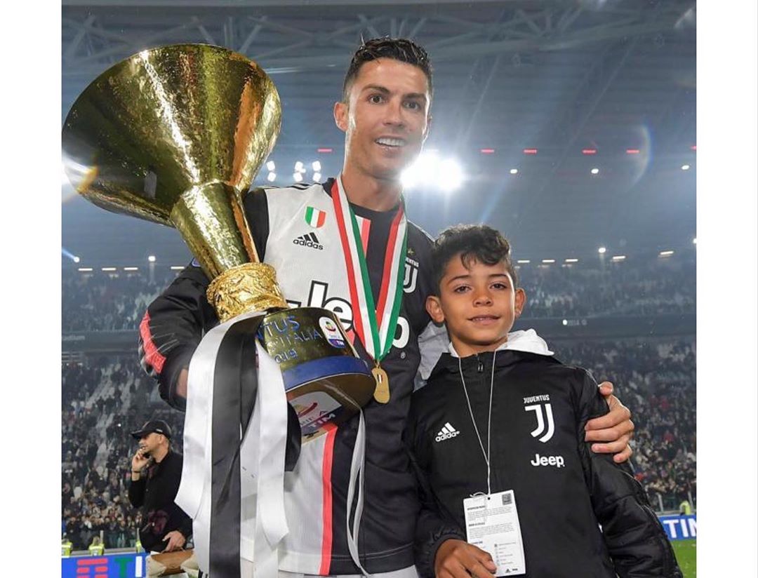 CristianoRonaldo1 Cristiano Ronaldo partilha momento único ao lado da família