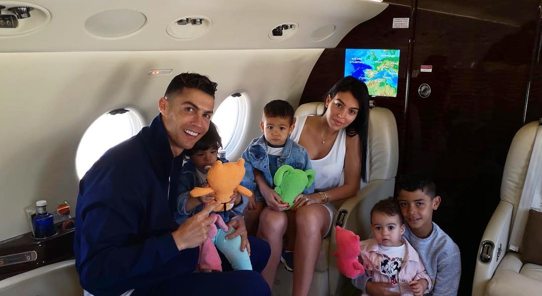 Cristiano Ronaldo Georgina Filhos Fotos! Descubra O Destino Escolhido Por Ronaldo Para Umas Férias De Luxo Em Família