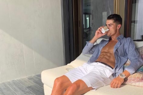 Cristiano Ronaldo Cristiano Ronaldo. Conheça A Rotina Diária 'Sem Luxos' Em Turim