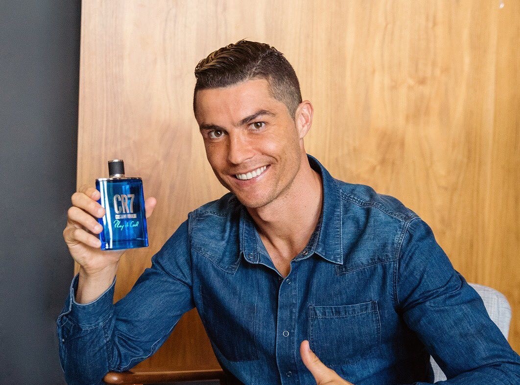 Cristiano Ronaldo Perfume Encontrada Uma Das Mulheres A Quem Ronaldo Quer Pagar Um Jantar