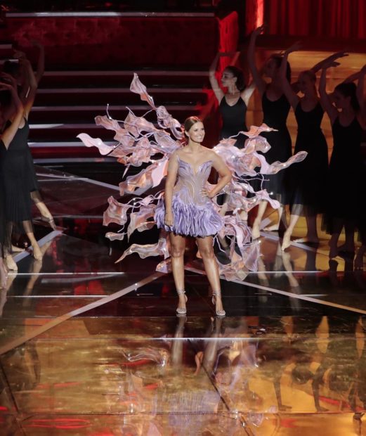 cristina ferreira globos de ouro Os visuais de Cristina Ferreira na 'XXIV Gala Globos de Ouro'