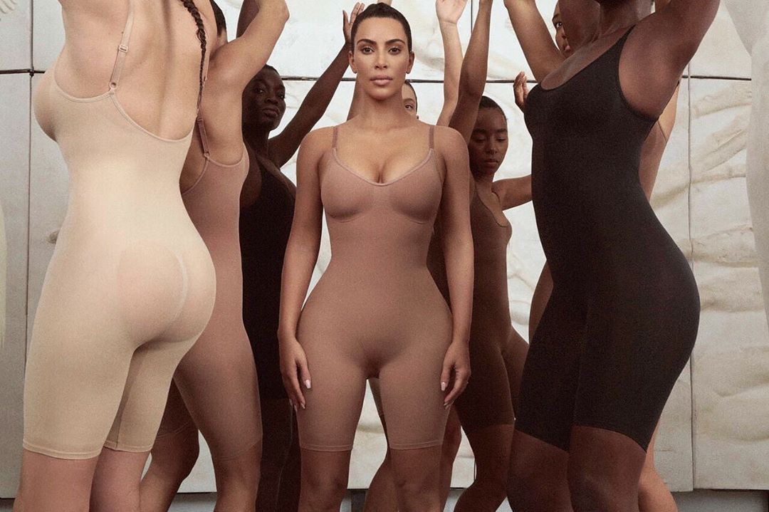 Kardashian Kim Kardashian Fatura 2 Milhões Em Minutos Com Novo Negócio