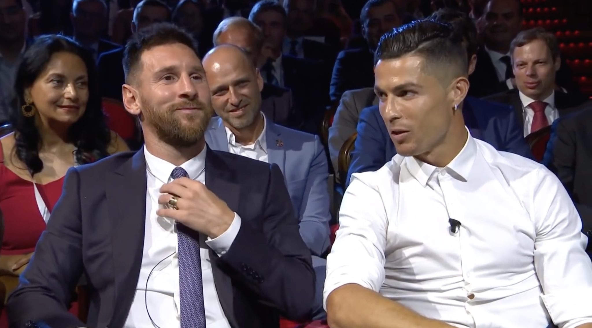 Messi Cristiano Ronaldo Messi Em Momento De Tensão Com Jornalista Amigo De Ronaldo Torna-Se Viral