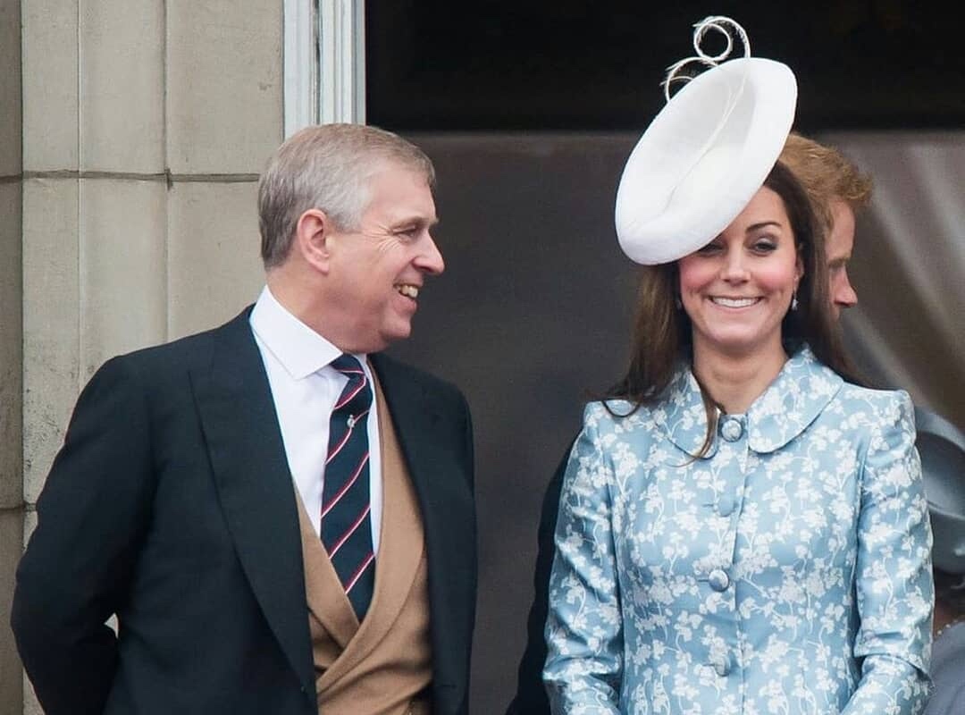 Principe Andre Kate Middleton Príncipe André Está Disposto A Revelar Segredos Da Realeza Britânica