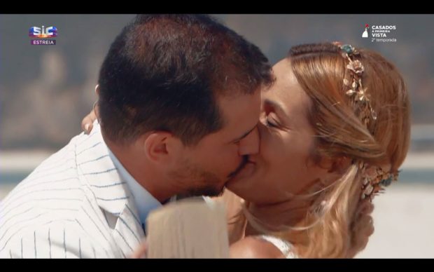 bjo3 Casados à Primeira Vista: O primeiro beijo apaixonado de Pedro e Liliana