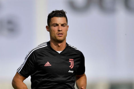 Cristiano Ronaldo Ronaldo Dá Nega À Juventus E Recusa-Se A Regressar A Itália
