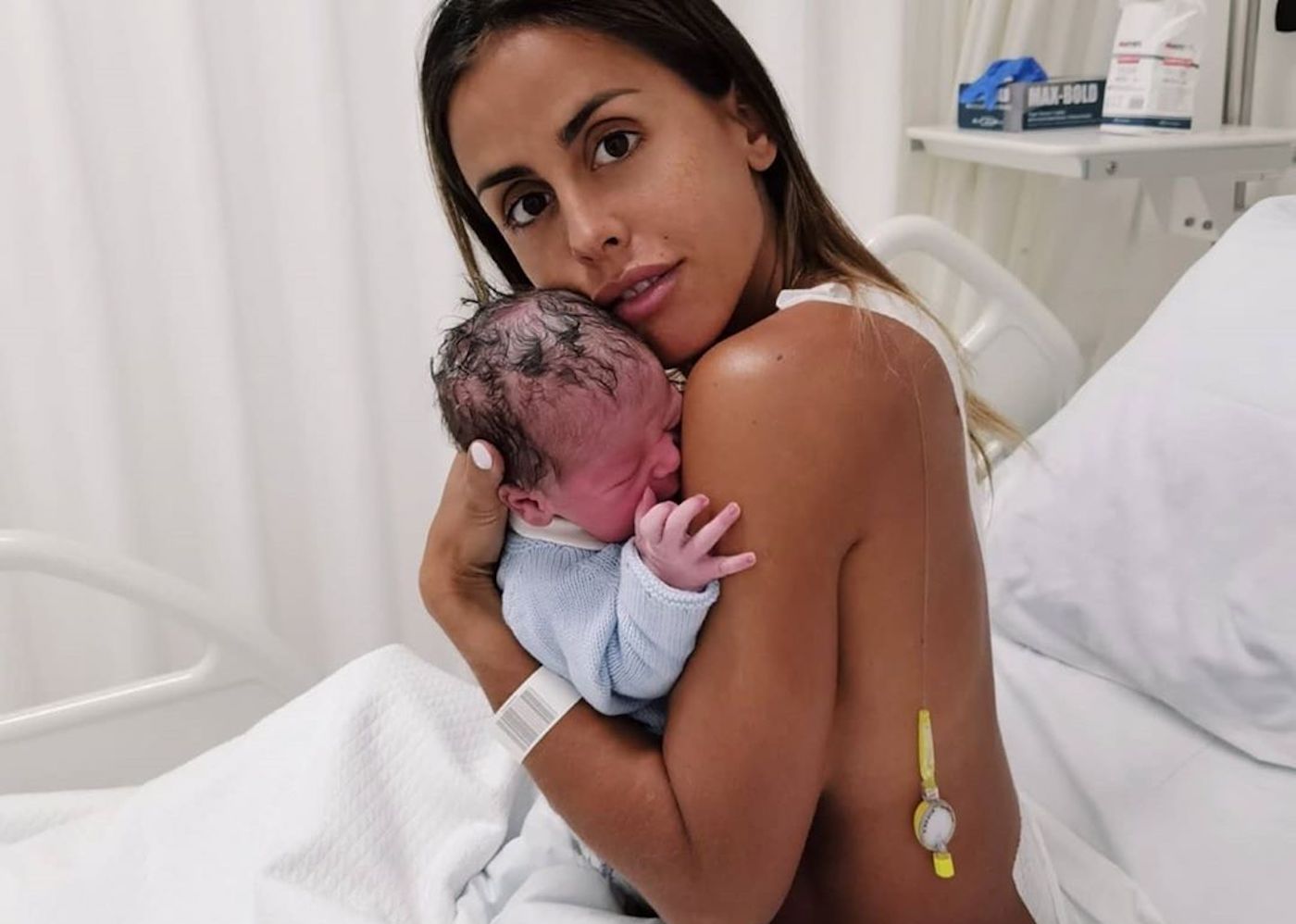 carolina patrocinio filho eduardo 3 Vídeo: As primeiras imagens da saída de Carolina Patrocínio da maternidade