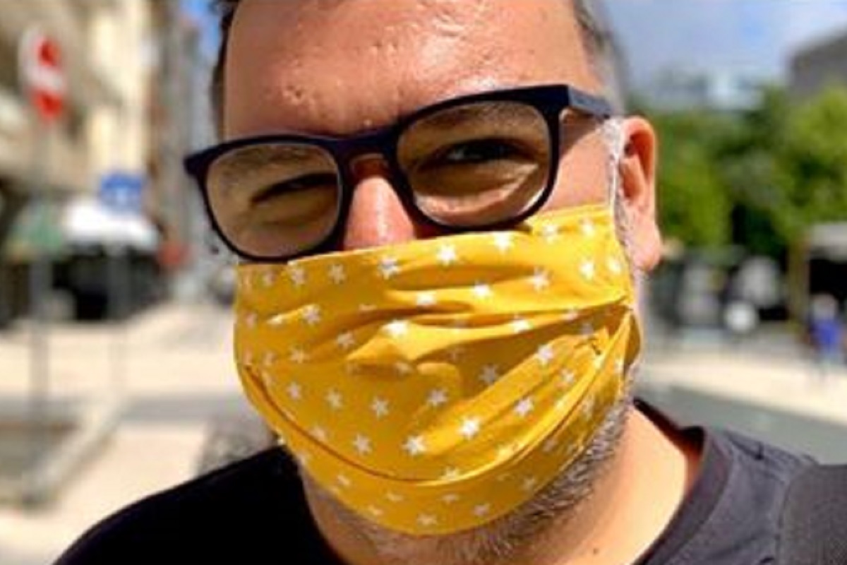 Nuno Azinheira Comentador Do 'Passadeira' Adere À &Quot;Moda&Quot; Das Máscaras E Contribui Para Uma Causa