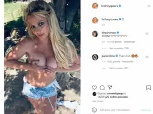 Britney-Spears-Topless