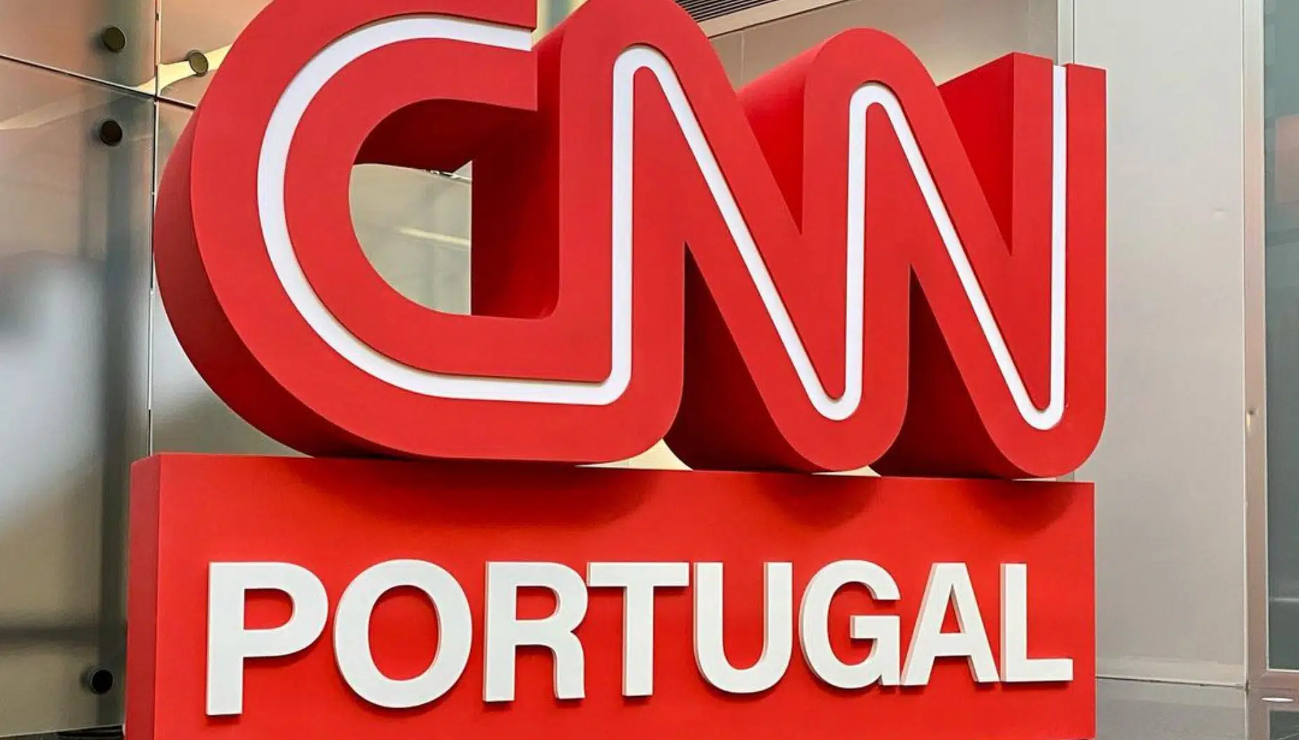 Jornalista Da Cnn Portugal Intriga Telespectadores Isto E A Versao 2 Da Cmtv