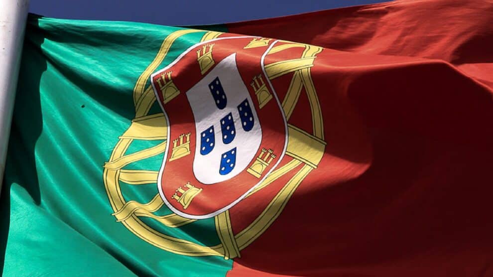 Bandeira De Portugal, Hino Nacional