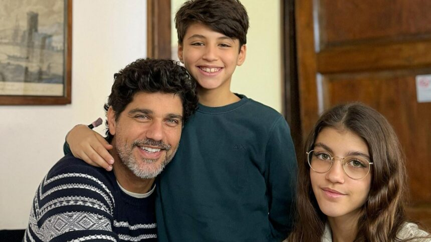 Bruno Cabrerizo Bruno Cabrerizo partilha raro registo ao lado dos filhos: "Única coisa que me importa"